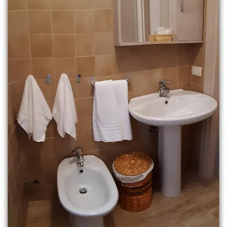 Casa Giavada Steripinto شاكا